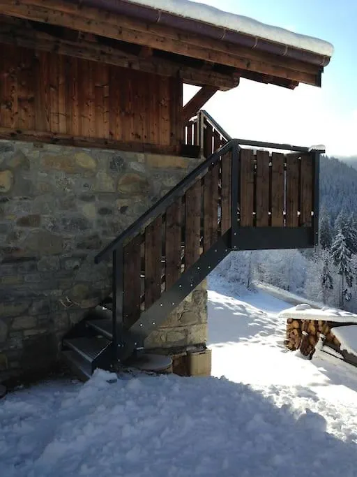 Appartement 2 A 4 Personnes Chalet Le Bolet Morzine 0*,  France
